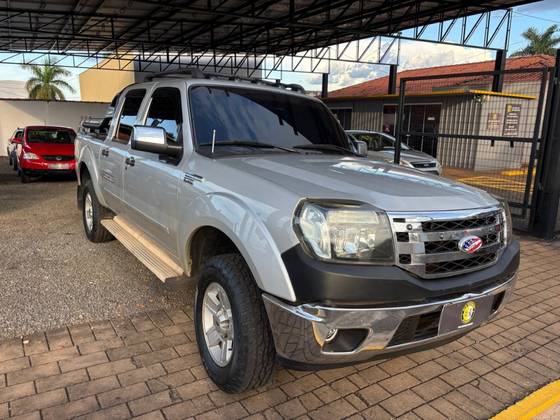 FORD RANGER 2.3 XLT 16V 4X2 CD GASOLINA 4P MANUAL FORD RANGER 2.3 XLT 16V 4X2 CD GASOLINA 4P MANUAL
